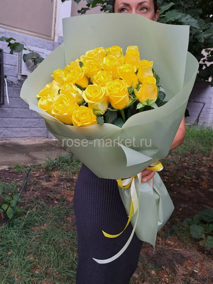 Букет "Желтые розы" 19 шт.